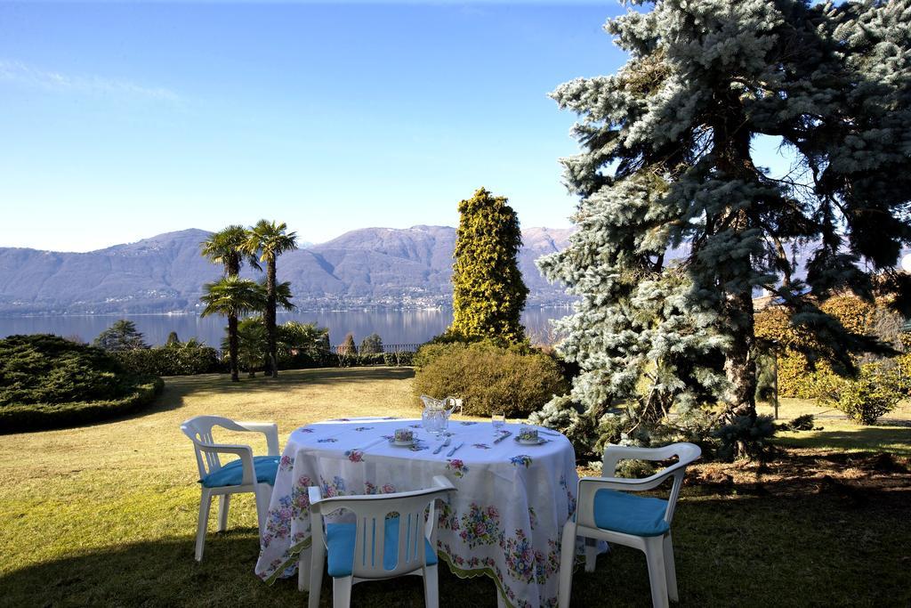 Villa Panorama Porto Valtravaglia Εξωτερικό φωτογραφία